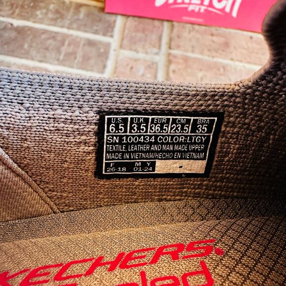 Woman's Stretch Fit Grey Laced Shoes - Picture 8 of 8